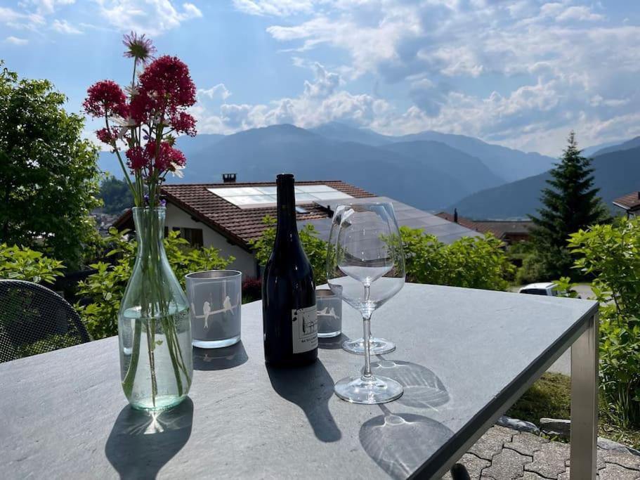 Wohnung Mit Fantastischer Aussicht Trin Buitenkant foto