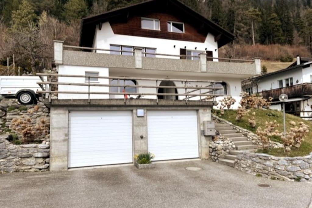 Wohnung Mit Fantastischer Aussicht Trin Buitenkant foto